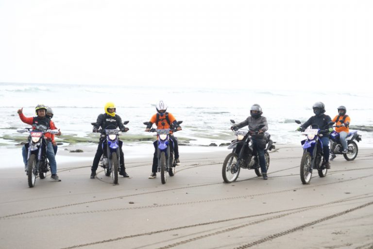 Bertualang dengan Yamaha WR 155R di Masa New Normal