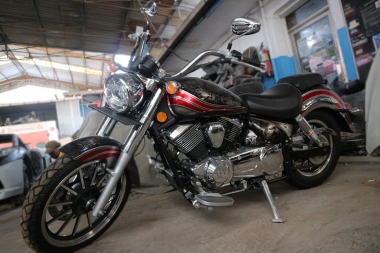 Chopper Makin Gahar dengan Modifikasi Airbrush Tengkorak
