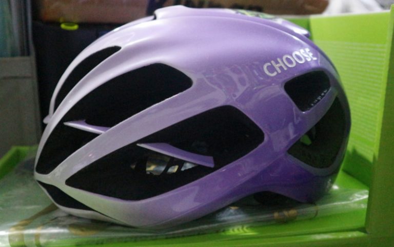 Repaint Helm Sepeda Kask
