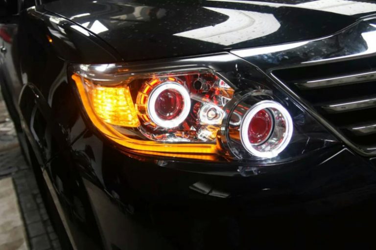 Atasi Keluhan Lampu Mobil Kurang Terang