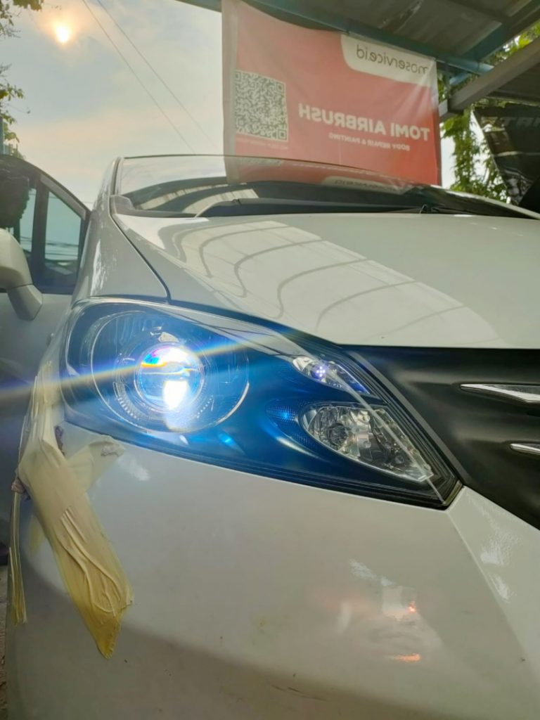 Tampil Keren dengan Modifikasi Lampu DRL