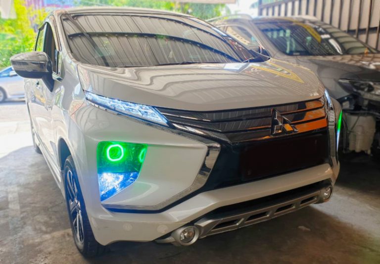 Ganti Lampu LED Projector Solusi Lampu yang Redup