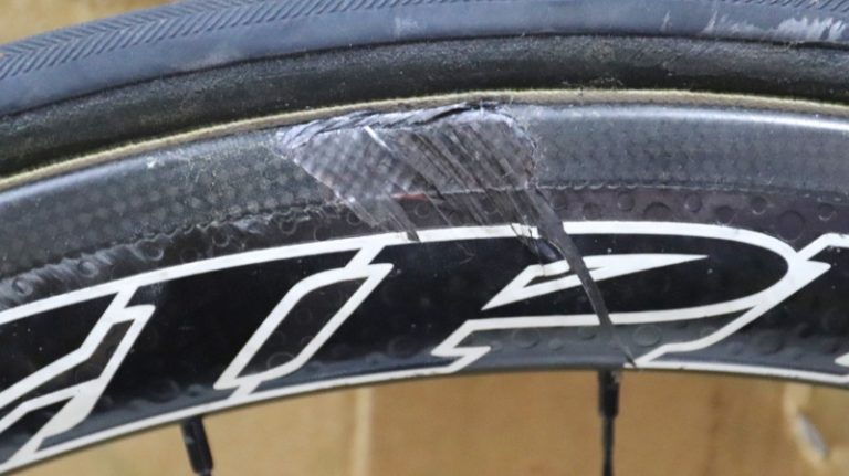 Repair Zipp Wheelset di Bengkel Tomi Airbrush