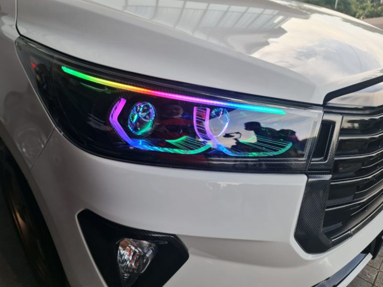 Yoong Motor Jakarta Juara Custom Lampu dan Instalasi di AMM Surabaya
