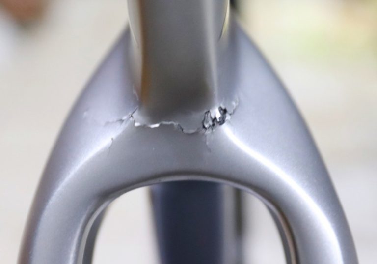 Repair Frame Sepeda Pinarello
