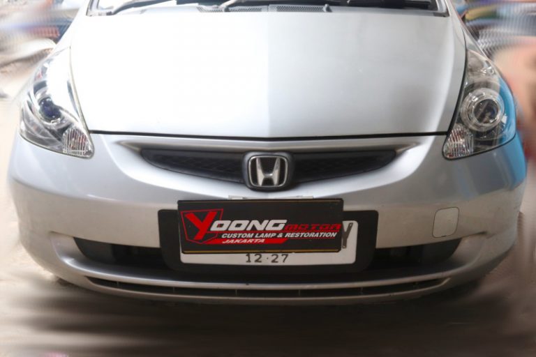Ini Cara Atasi Lampu Honda Jazz Lama yang Usang