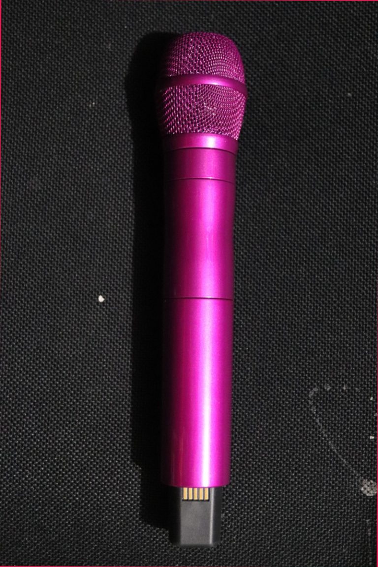 Custom Warna Microphone Bunga Tiara