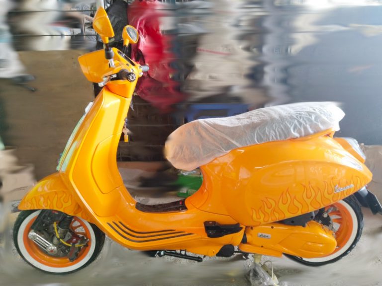 Modifikasi Airbrush Vespa Sprint Limited Edition