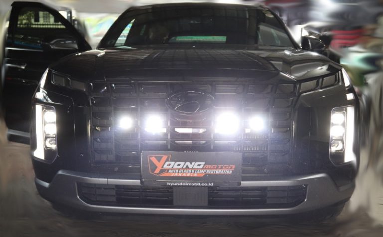 Hyundai New Palisade Makin Keren Pakai Mini Projector