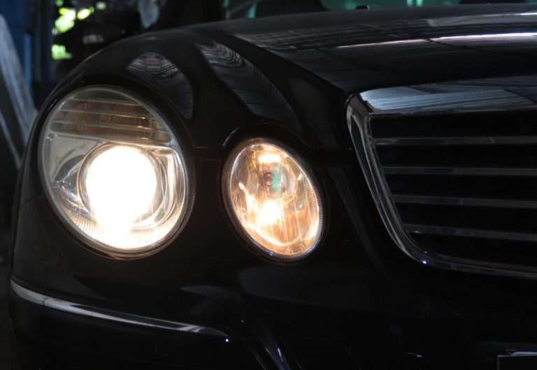 Ganti Projector Mercedes-Benz