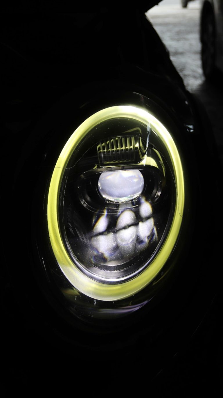 Solusi Atasi Lampu DRL Mini Cooper yang Menguning