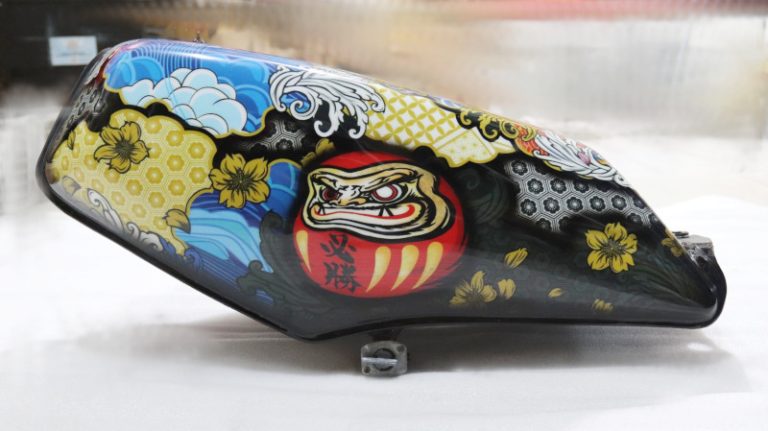 Dari Helm ke Bodi Motor : Modifikasi Airbrush Jepang Bikin Motor Tampil Berkelas