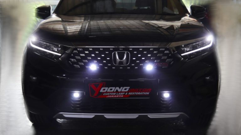 Solusi Pengguna Kaca Film Gelap Agar Lampu Tetap Terang