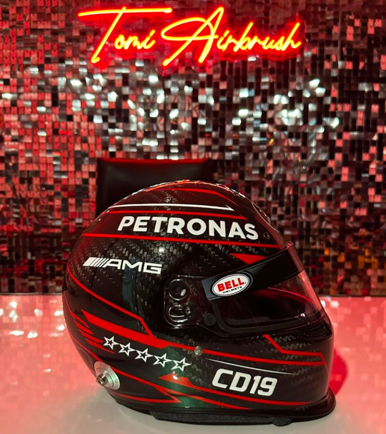 Inspirasi Livery Airbrush untuk Helm Balap Go Kart
