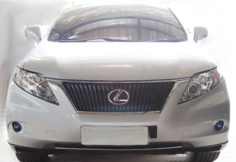 Atasi Foglamp Lexus Kurang Terang dengan Modifikasi Seperti Ini